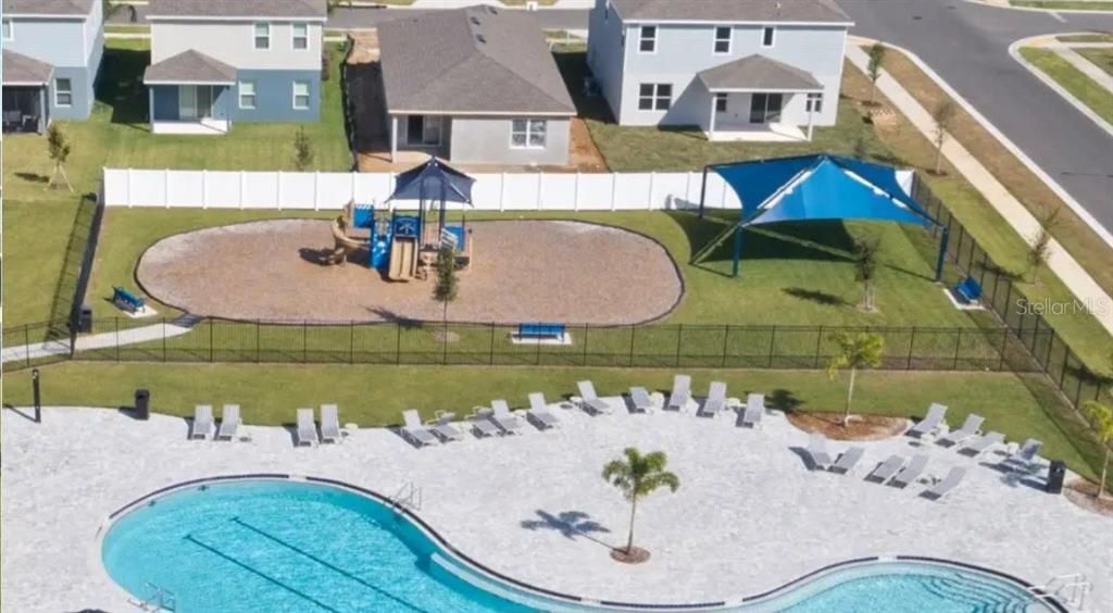 For Rent: $1,975 (3 beds, 2 baths, 1834 Square Feet)