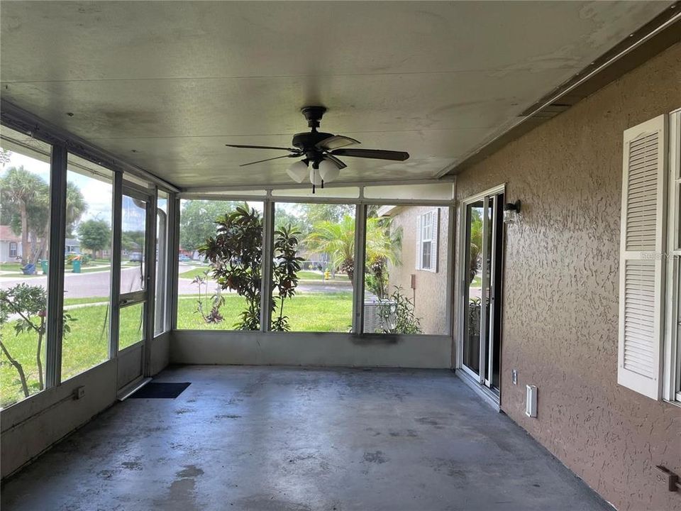 For Rent: $1,650 (3 beds, 2 baths, 1038 Square Feet)