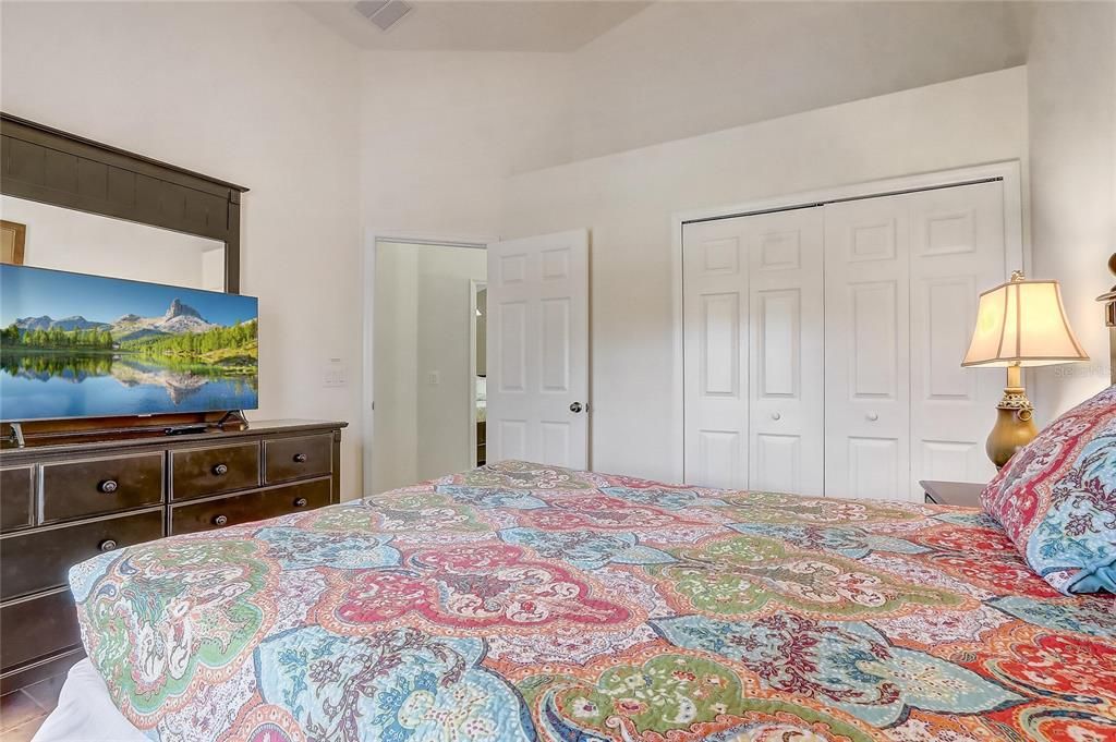 For Rent: $2,850 (4 beds, 3 baths, 2180 Square Feet)