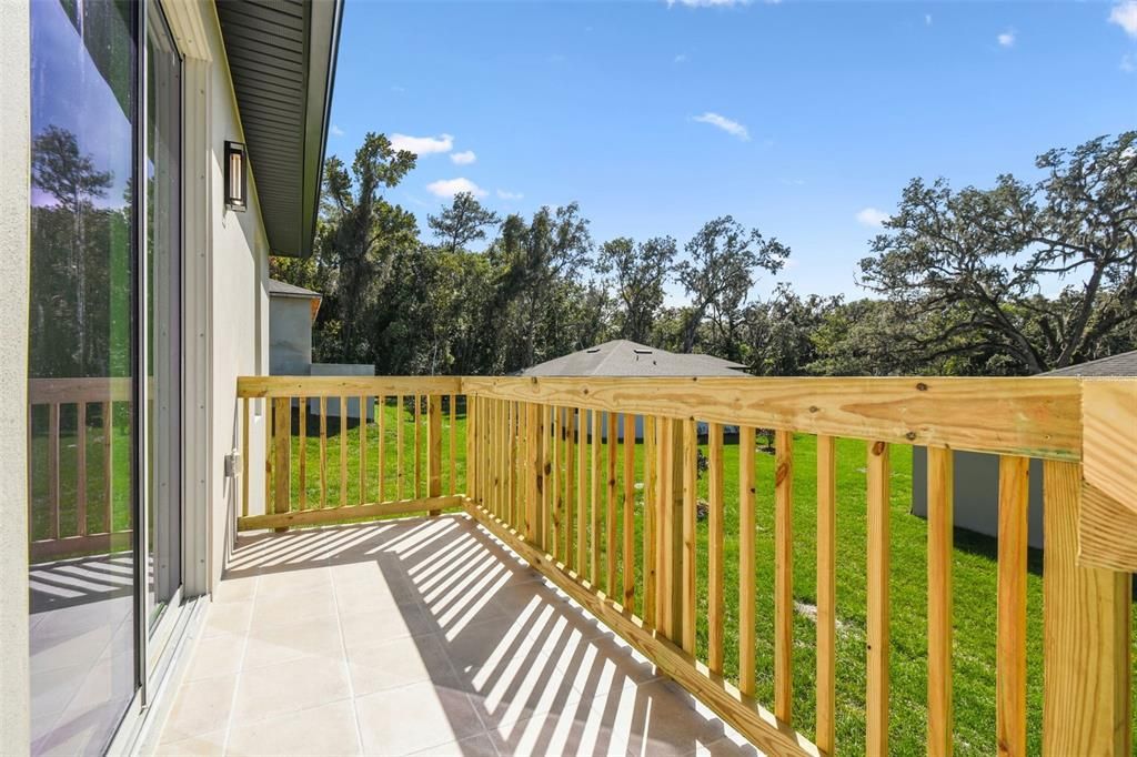 For Sale: $350,000 (3 beds, 2 baths, 2117 Square Feet)