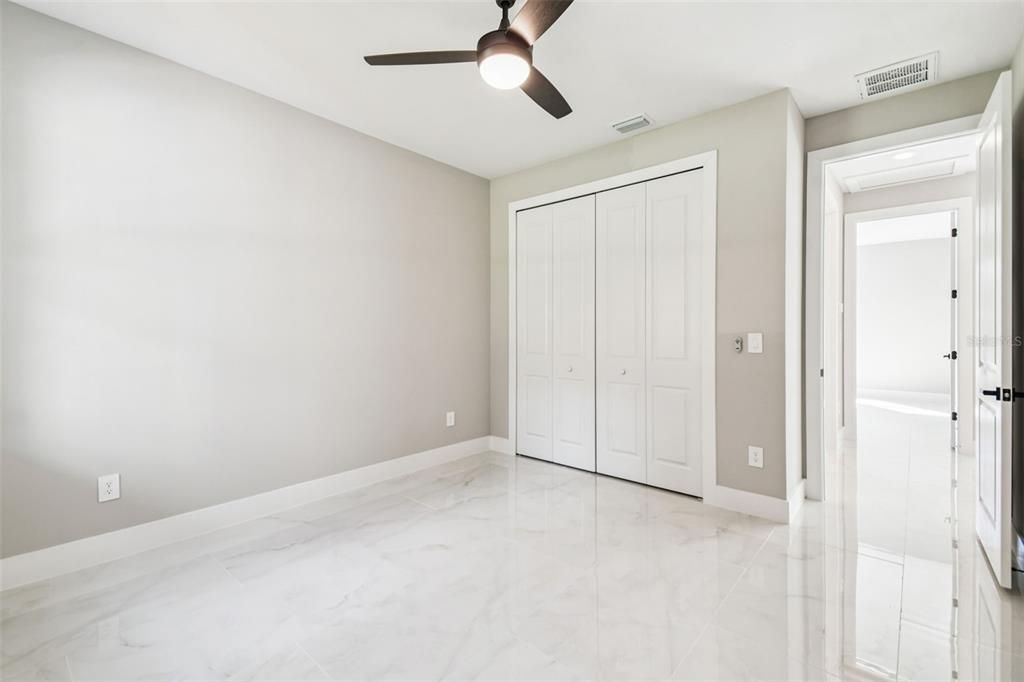 For Sale: $350,000 (3 beds, 2 baths, 2117 Square Feet)