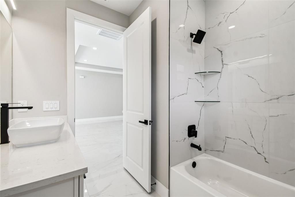 For Sale: $350,000 (3 beds, 2 baths, 2117 Square Feet)