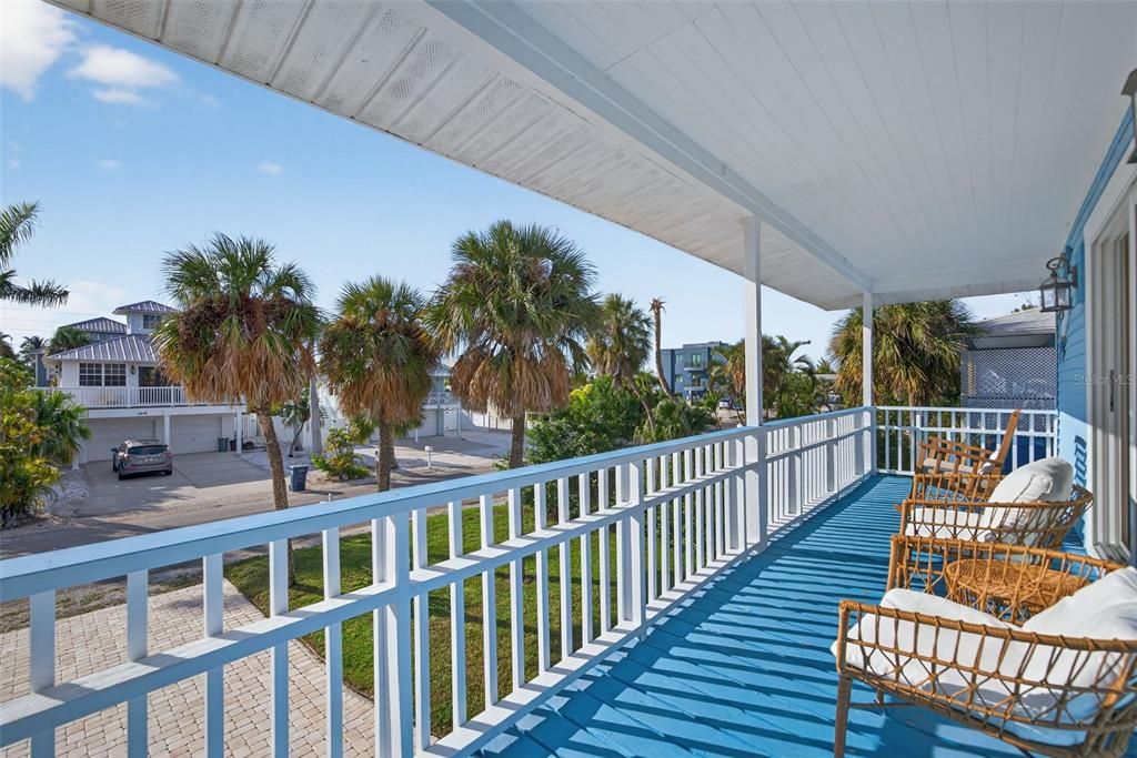 For Sale: $1,189,000 (2 beds, 2 baths, 1040 Square Feet)