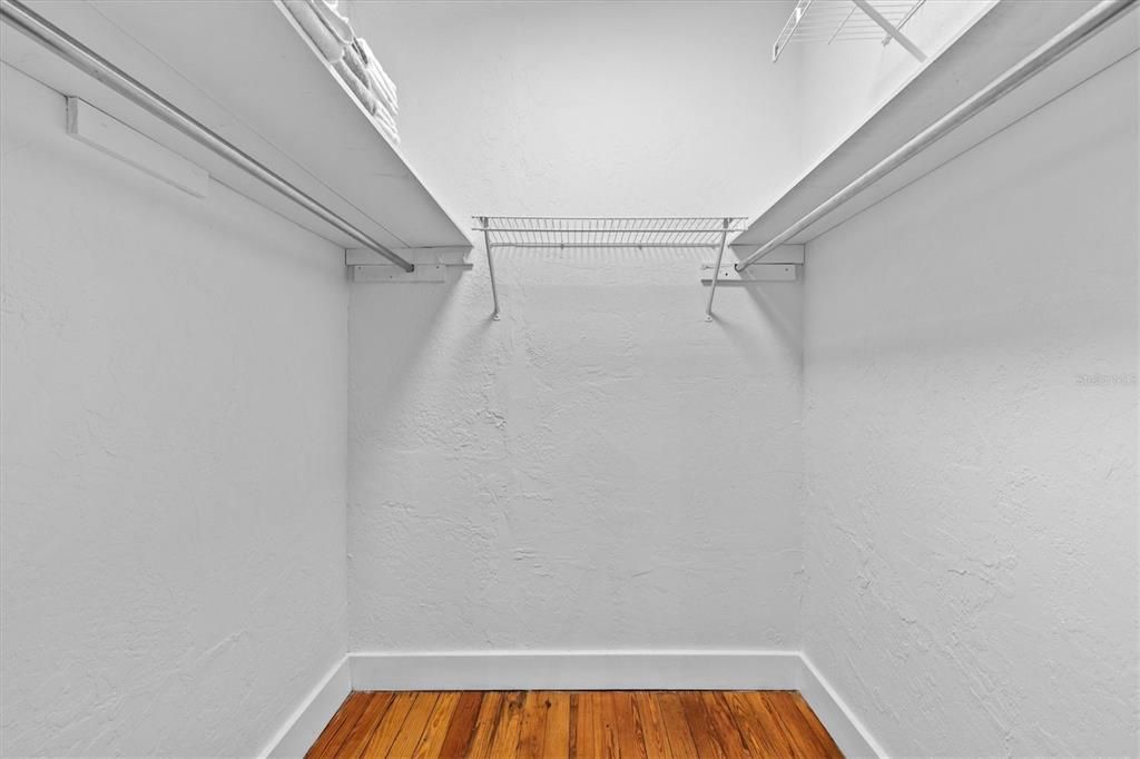 For Rent: $5,000 (3 beds, 2 baths, 1579 Square Feet)