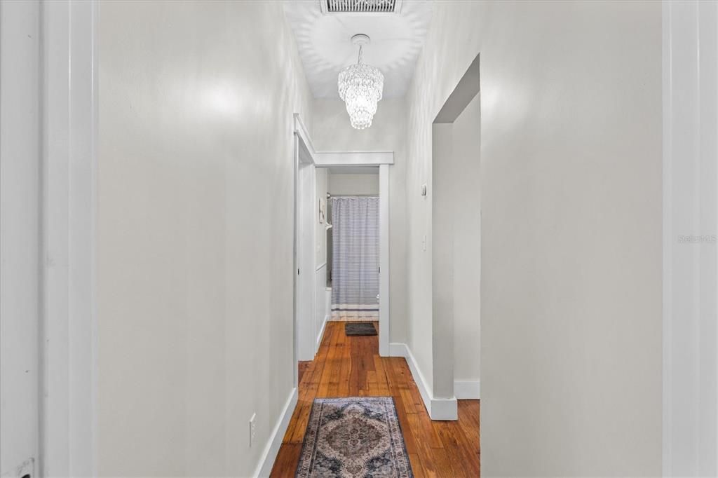 For Rent: $5,000 (3 beds, 2 baths, 1579 Square Feet)