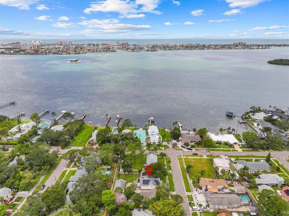 For Rent: $5,000 (3 beds, 2 baths, 1579 Square Feet)