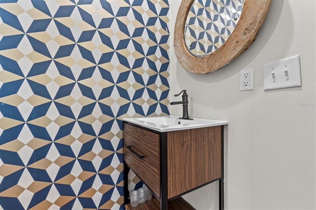 For Rent: $5,000 (3 beds, 2 baths, 1579 Square Feet)