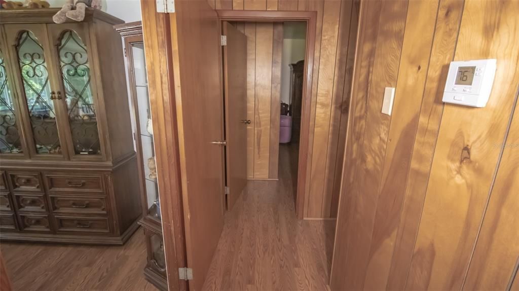 На продажу: $275,000 (2 спален, 2 ванн, 1408 Квадратных фут)