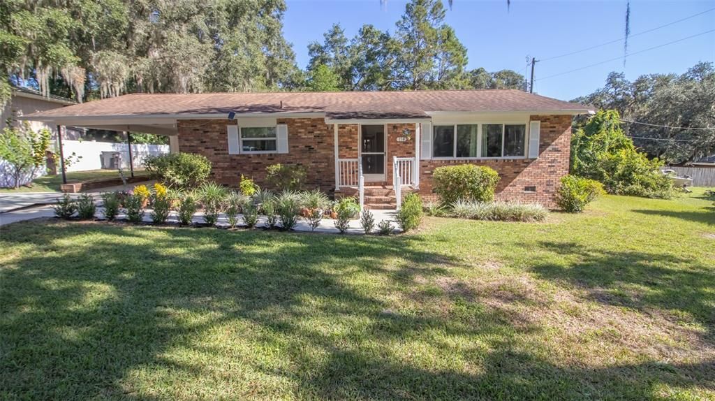 Active With Contract: $240,000 (2 beds, 2 baths, 1408 Square Feet)