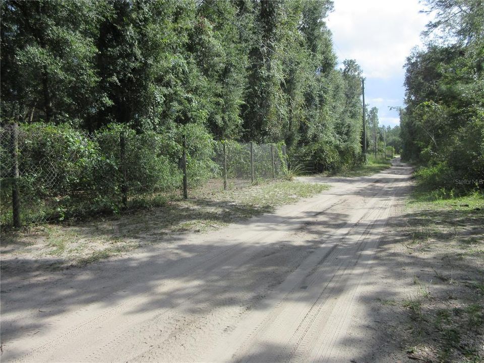 待售: $14,900 (0.29 acres)