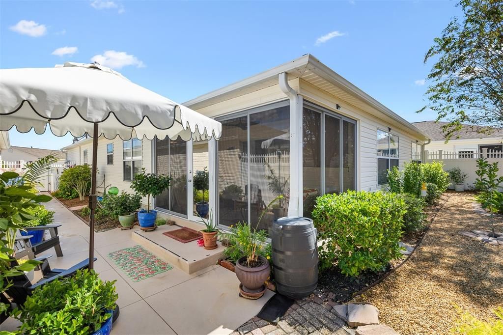 For Sale: $399,000 (3 beds, 2 baths, 1607 Square Feet)