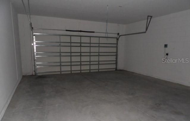 待售: $438,000 (4 贝兹, 2 浴室, 2550 平方英尺)