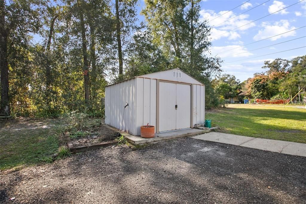 For Sale: $274,900 (3 beds, 2 baths, 1013 Square Feet)