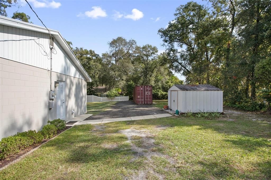 For Sale: $274,900 (3 beds, 2 baths, 1013 Square Feet)