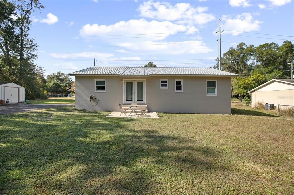 For Sale: $274,900 (3 beds, 2 baths, 1013 Square Feet)