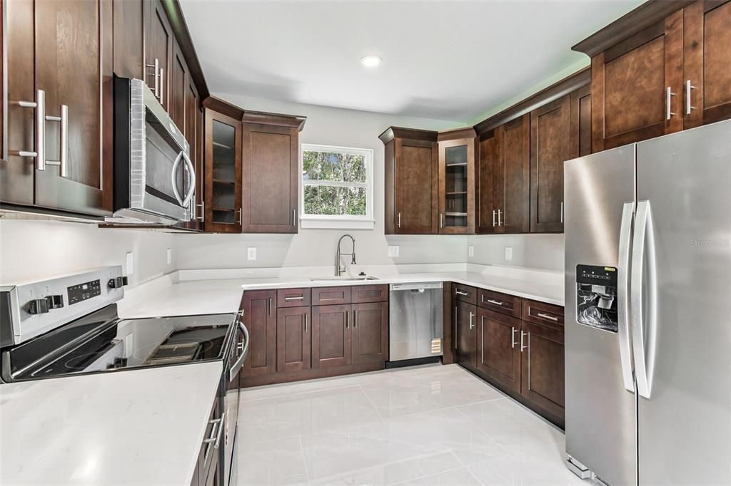 待售: $350,000 (3 贝兹, 2 浴室, 1480 平方英尺)