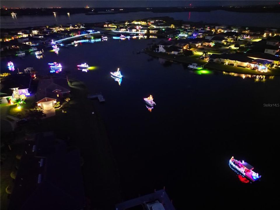 For Sale: $710,000 (3 beds, 2 baths, 2034 Square Feet)