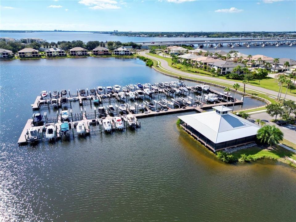 For Sale: $710,000 (3 beds, 2 baths, 2034 Square Feet)