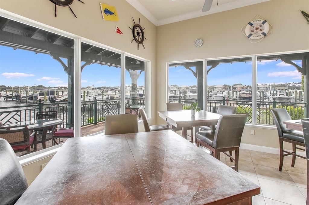 For Sale: $710,000 (3 beds, 2 baths, 2034 Square Feet)