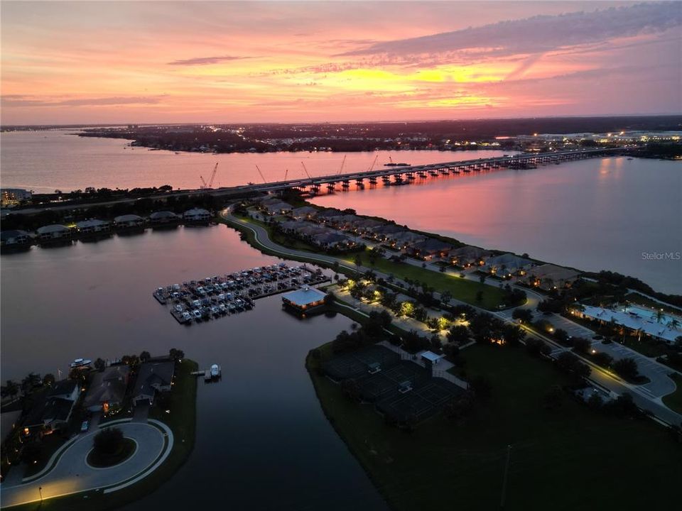 For Sale: $710,000 (3 beds, 2 baths, 2034 Square Feet)