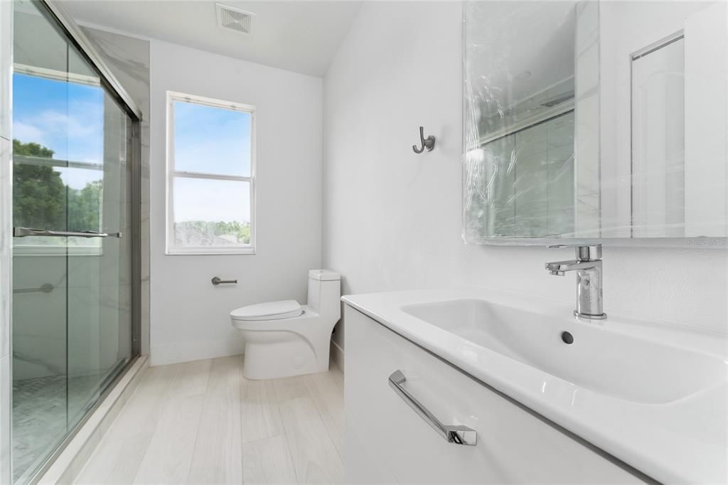 For Sale: $679,900 (5 beds, 3 baths, 3436 Square Feet)