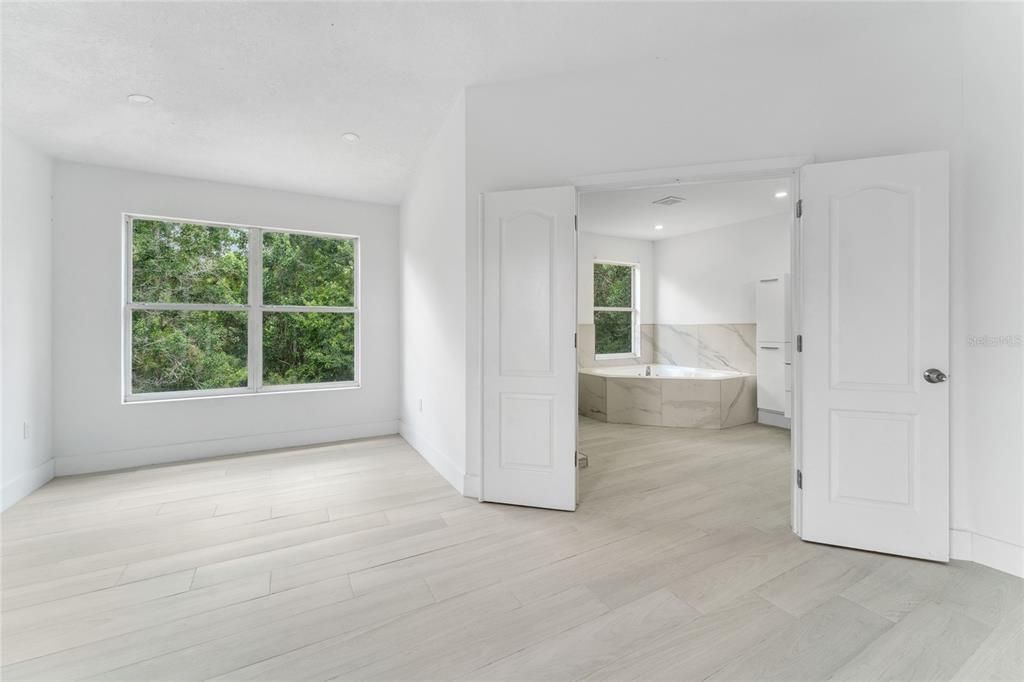 For Sale: $679,900 (5 beds, 3 baths, 3436 Square Feet)