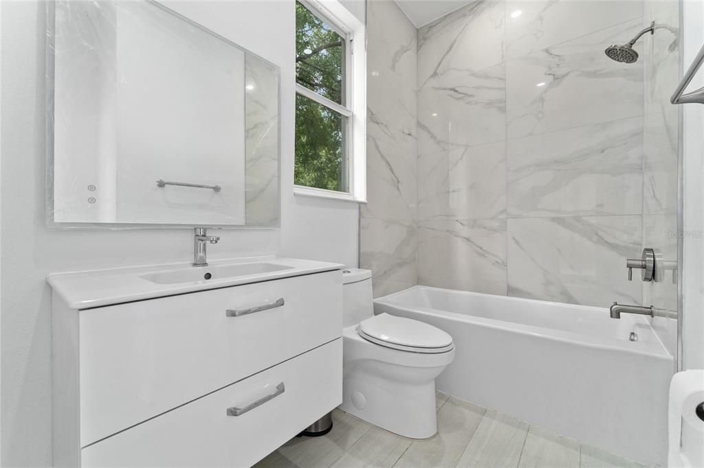 For Sale: $679,900 (5 beds, 3 baths, 3436 Square Feet)