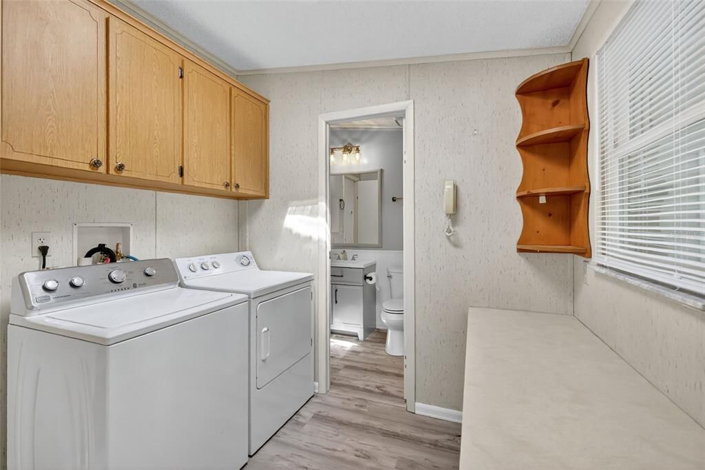 Под контрактом: $195,000 (2 спален, 2 ванн, 1152 Квадратных фут)