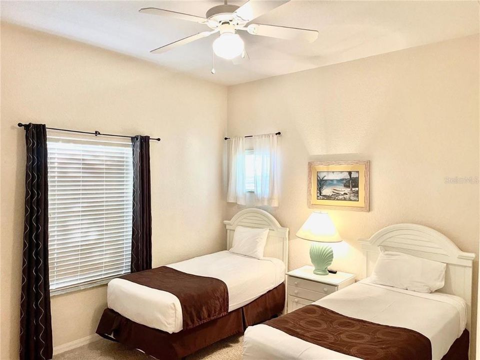 待售: $189,000 (2 贝兹, 2 浴室, 1173 平方英尺)