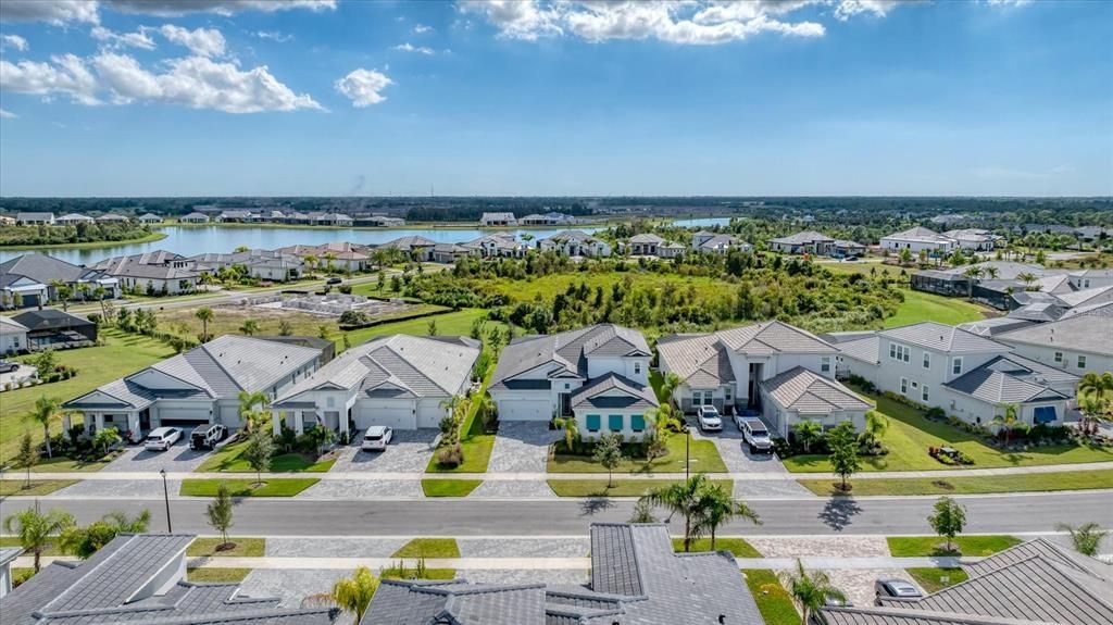 На продажу: $1,300,000 (4 спален, 4 ванн, 3673 Квадратных фут)