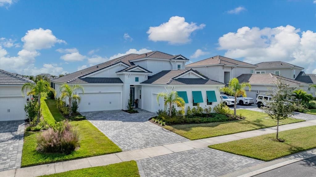 На продажу: $1,300,000 (4 спален, 4 ванн, 3673 Квадратных фут)