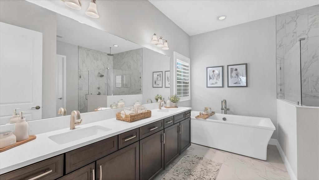 На продажу: $1,300,000 (4 спален, 4 ванн, 3673 Квадратных фут)