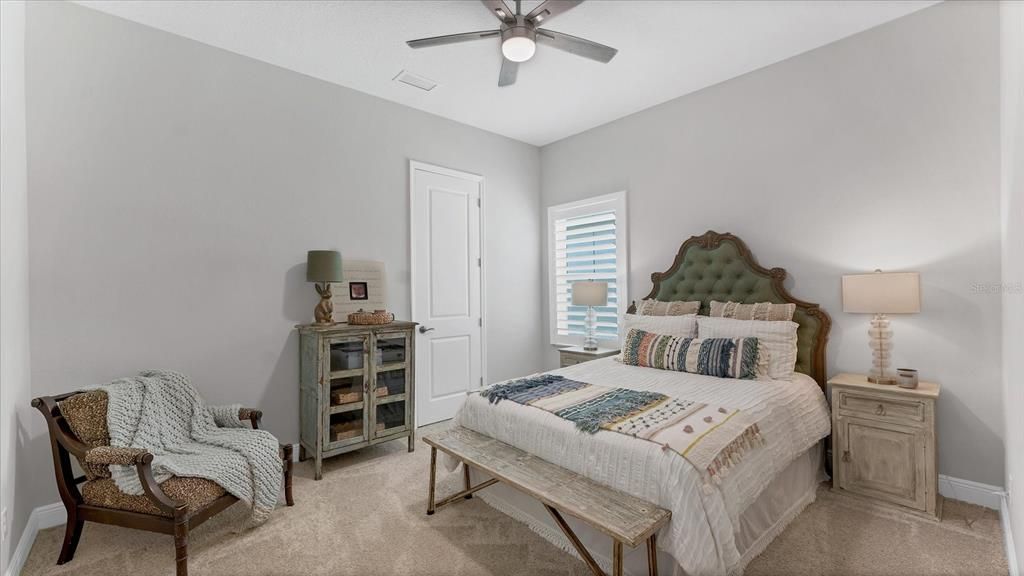 На продажу: $1,300,000 (4 спален, 4 ванн, 3673 Квадратных фут)