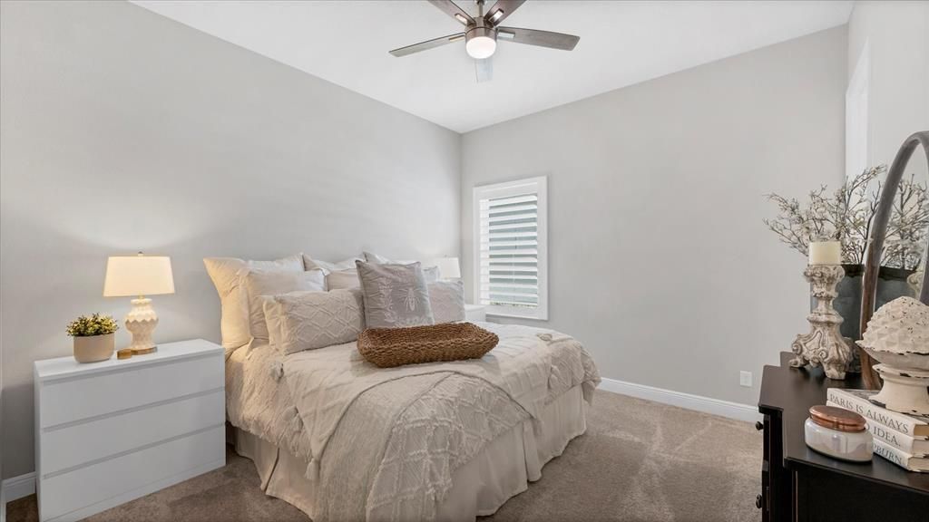 На продажу: $1,300,000 (4 спален, 4 ванн, 3673 Квадратных фут)