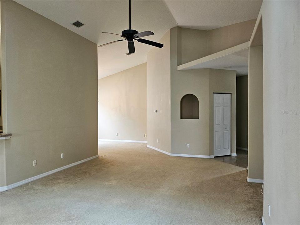 出租: $1,850 (3 贝兹, 2 浴室, 1779 平方英尺)