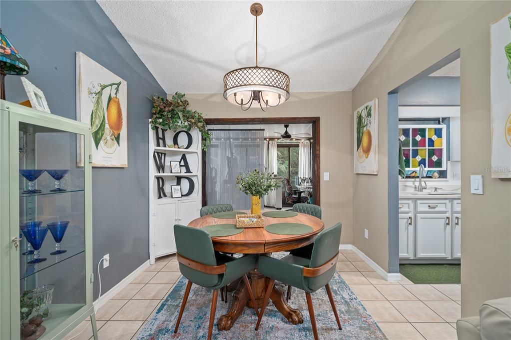 For Sale: $378,800 (3 beds, 2 baths, 1853 Square Feet)