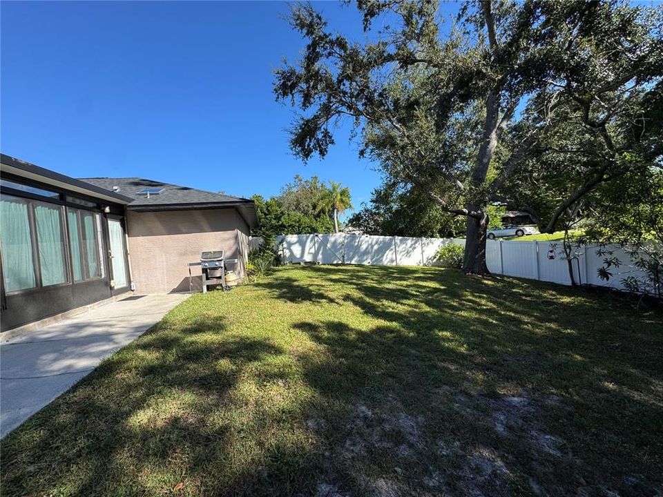 For Sale: $378,800 (3 beds, 2 baths, 1853 Square Feet)