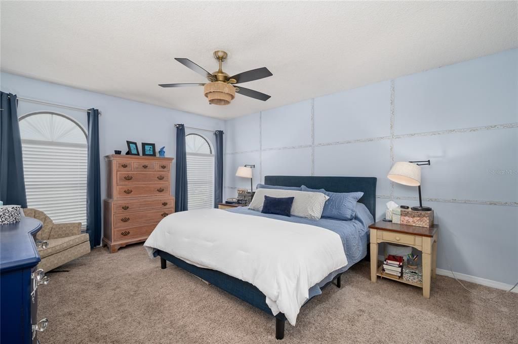 For Sale: $378,800 (3 beds, 2 baths, 1853 Square Feet)