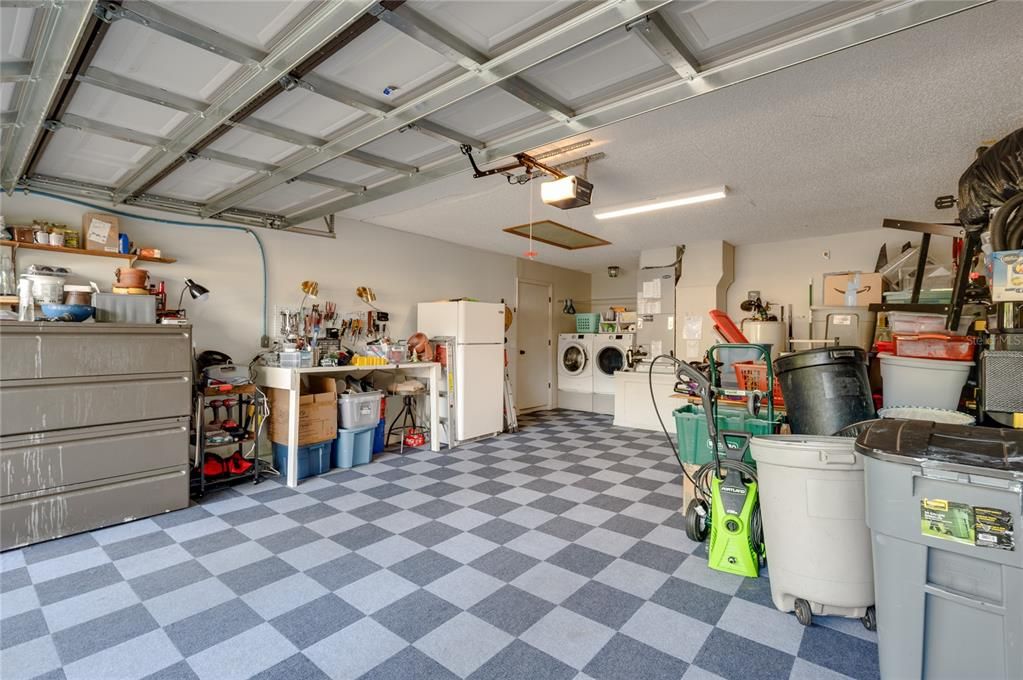 For Sale: $378,800 (3 beds, 2 baths, 1853 Square Feet)