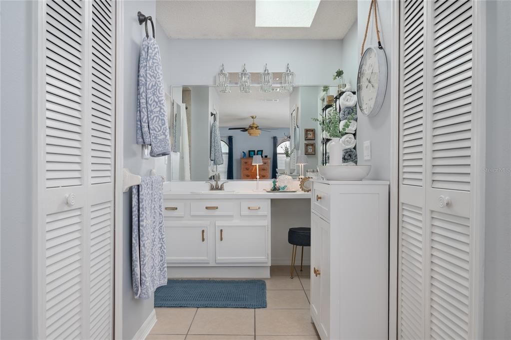 For Sale: $378,800 (3 beds, 2 baths, 1853 Square Feet)