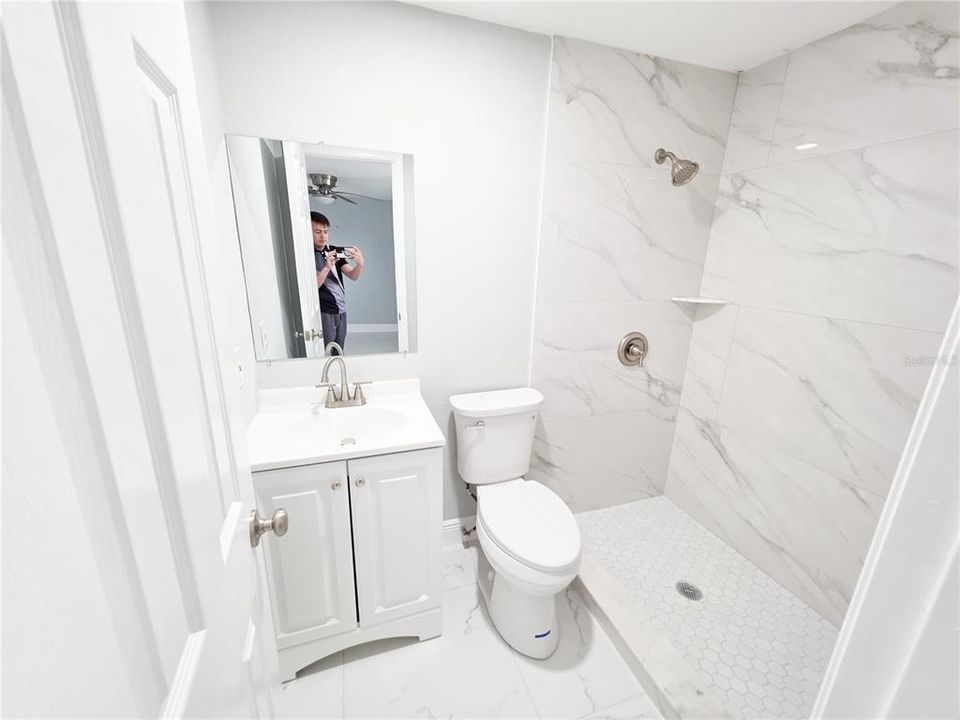 For Rent: $2,100 (3 beds, 2 baths, 1270 Square Feet)