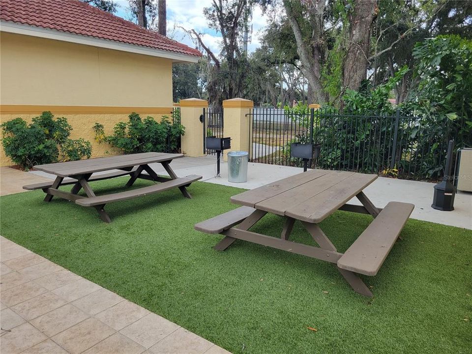 For Rent: $1,600 (2 beds, 2 baths, 1164 Square Feet)