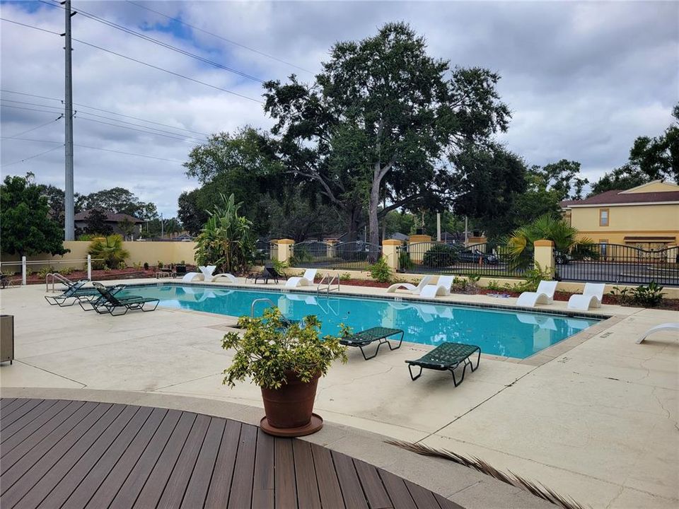 For Rent: $1,600 (2 beds, 2 baths, 1164 Square Feet)