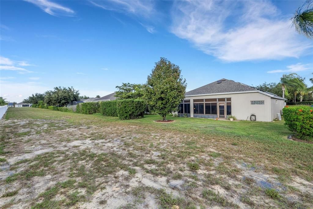 Под контрактом: $349,900 (2 спален, 2 ванн, 1728 Квадратных фут)