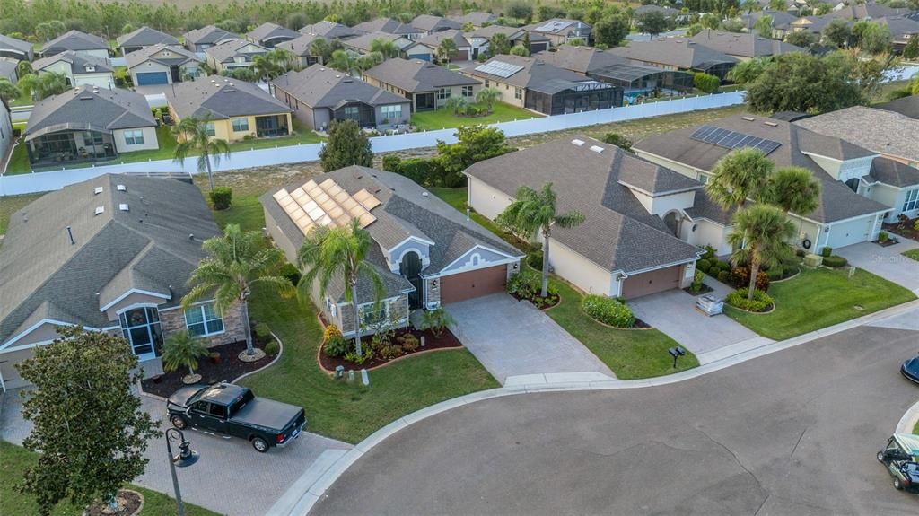 Под контрактом: $349,900 (2 спален, 2 ванн, 1728 Квадратных фут)