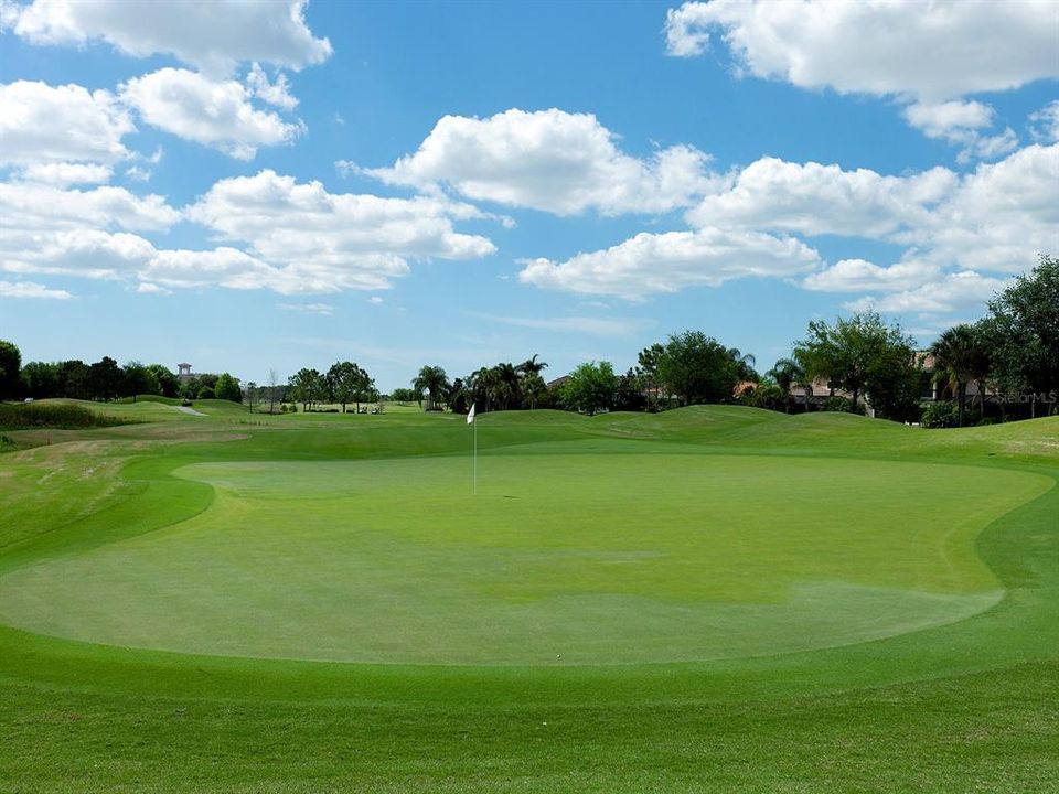 待售: $990,000 (3 贝兹, 3 浴室, 2701 平方英尺)