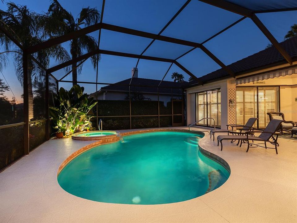 待售: $990,000 (3 贝兹, 3 浴室, 2701 平方英尺)