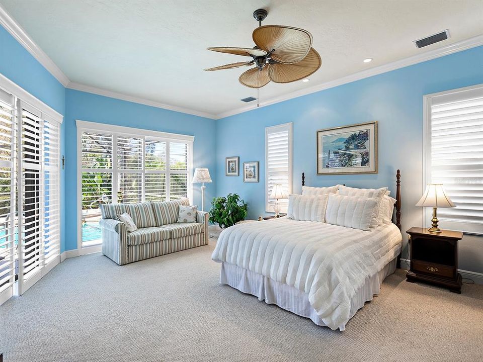 待售: $990,000 (3 贝兹, 3 浴室, 2701 平方英尺)