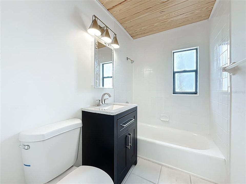 En Renta: $2,200 (2 camas, 1 baños, 810 Pies cuadrados)