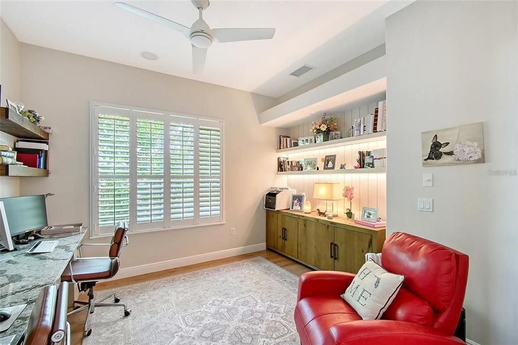 For Sale: $2,295,000 (4 beds, 3 baths, 2722 Square Feet)